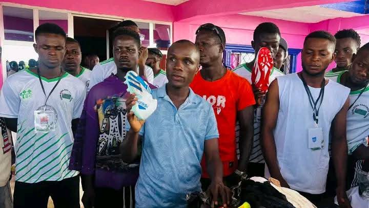 Alternative Youth Radio AYR CEO Donates Football Boots to Zorzor District #5 Team