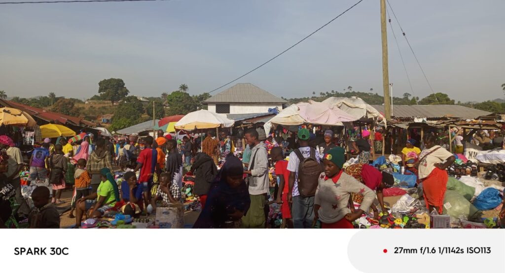 Crowded Markets, Less Buyers: Marketers Describe 2025 Christmas Season ‘Poor, with little buying’